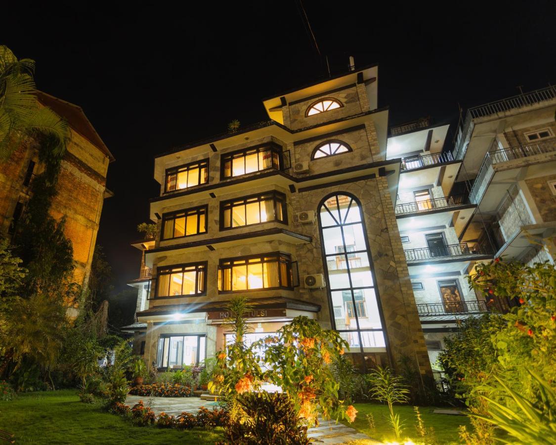 פוקהרה Hotel Tulsi מראה חיצוני תמונה