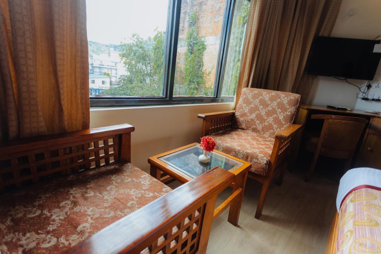 פוקהרה Hotel Tulsi מראה חיצוני תמונה